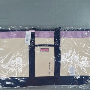 NWT Vineyard Vines Extra Large Heritage Tie Silk Weekender Tote